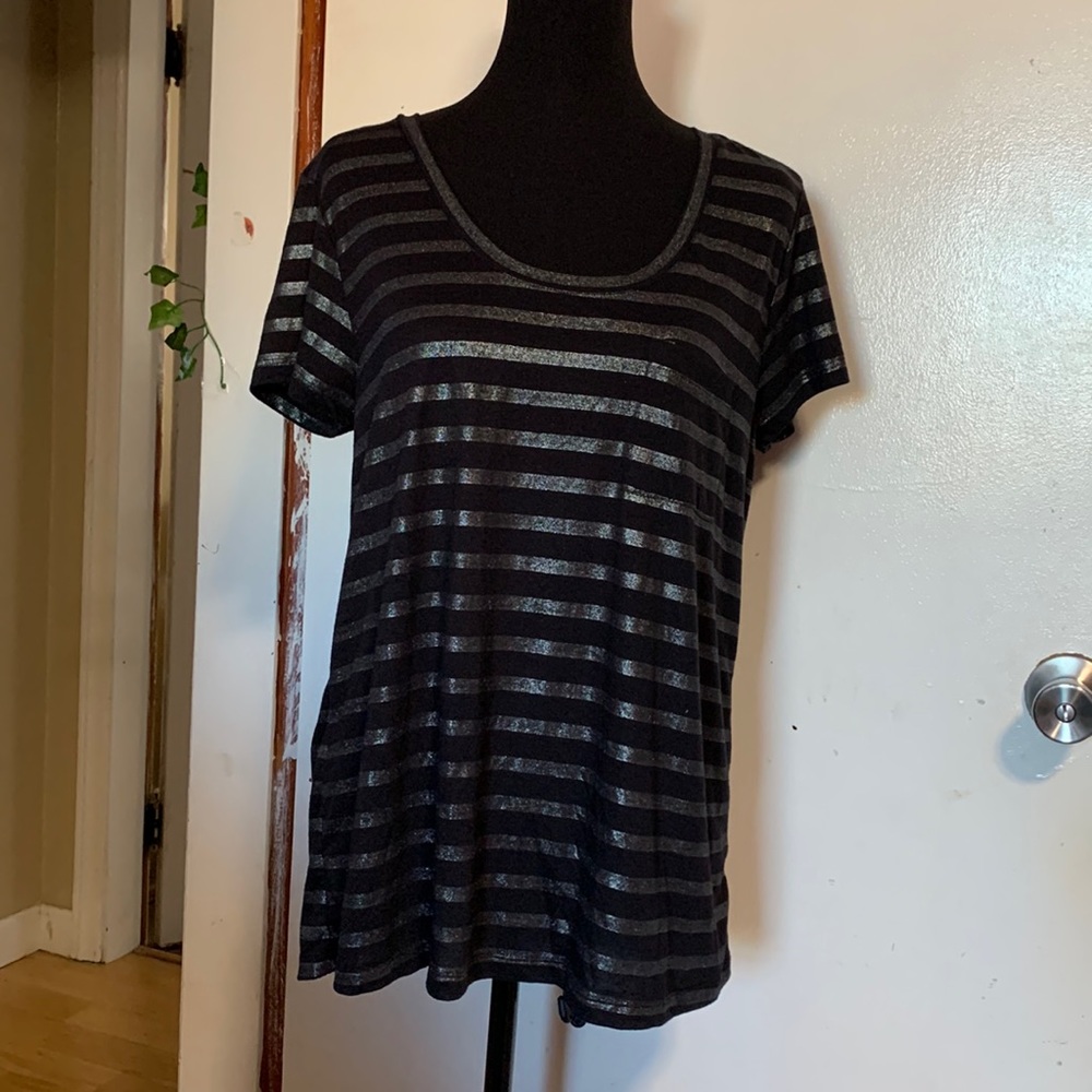 a.n.a misses striped short sleeve shirt blk / silver size PL
